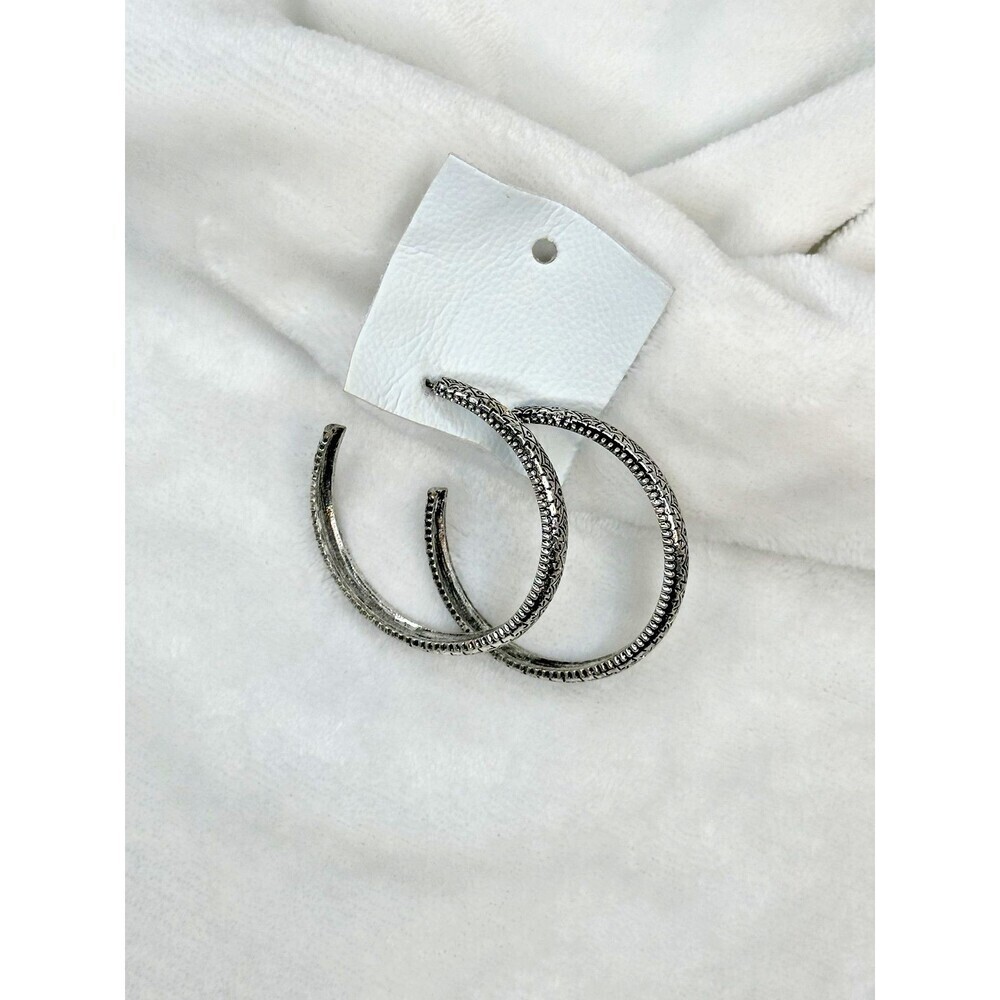 Free People Hoop Earrings Silver Tone Etched Boho Tribal Design New With Tags